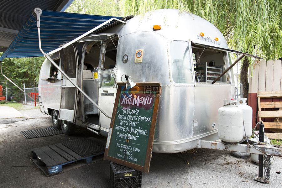 Fully Equipped Caravan Bar Ven - Coffee Van Equipment review and price